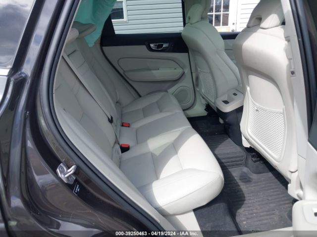 YV4L12RK7N1952518 Volvo Xc60 B5 Momentum