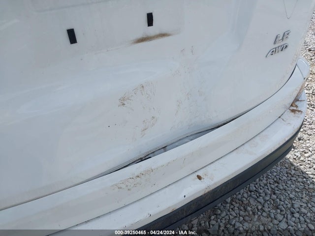 Toyota RAV4 LE 2018 2T3BFREV1JW855836 Image 6