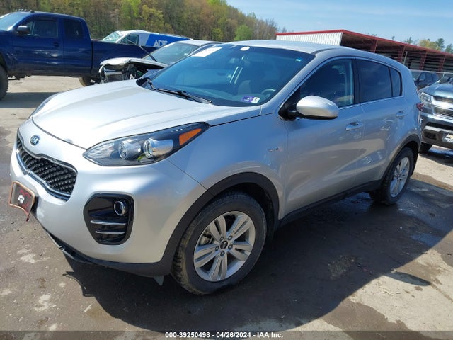 KIA Sportage Lx 2018 KNDPMCAC7J7458639 Image 2