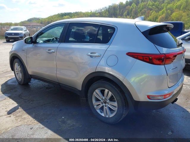 KIA Sportage Lx 2018 KNDPMCAC7J7458639 Image 3