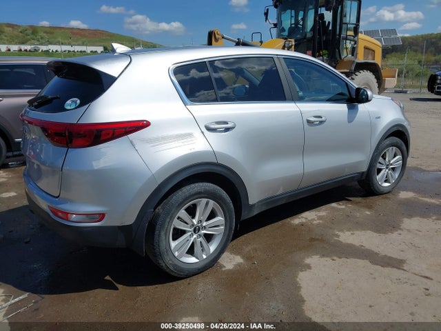 KIA Sportage Lx 2018 KNDPMCAC7J7458639 Image 4