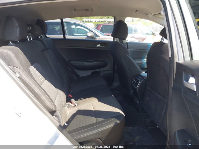 KIA Sportage Lx 2018 KNDPMCAC7J7458639 Image 8