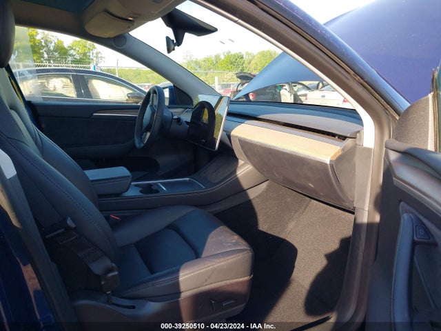 2023 TESLA MODEL Y 7SAYGAEE2PF667255 Photo 4