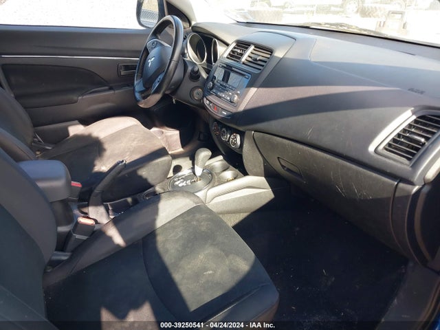 4A4AP3AU8FE018348 Mitsubishi Outlander Sport Es