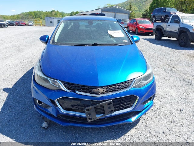 Chevrolet Cruze Lt Auto 2018 1G1BE5SM1J7126179 Image 13
