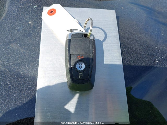 MAJ3P1TE3JC235598 Ford Ecosport Se