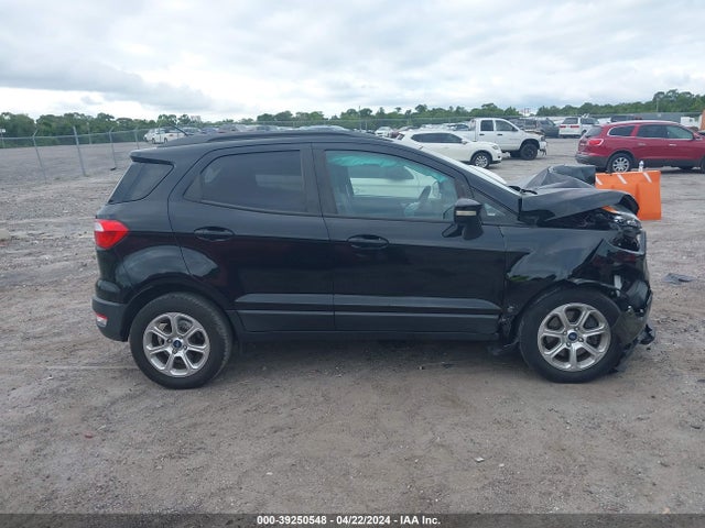 MAJ3P1TE3JC235598 Ford Ecosport Se