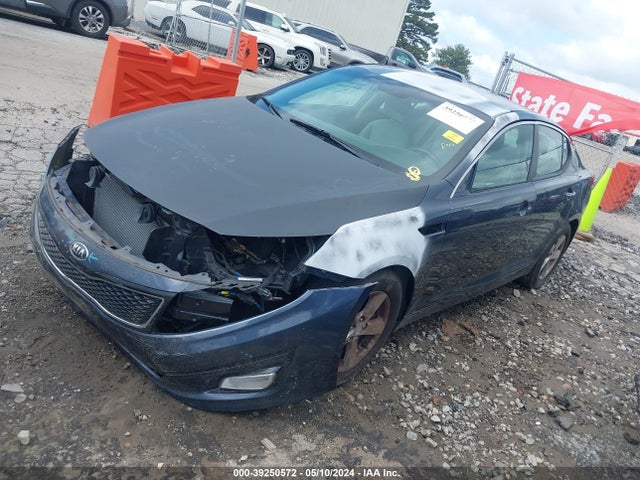 KIA Optima Lx 2015 KNAGM4A78F5540677 Image 2