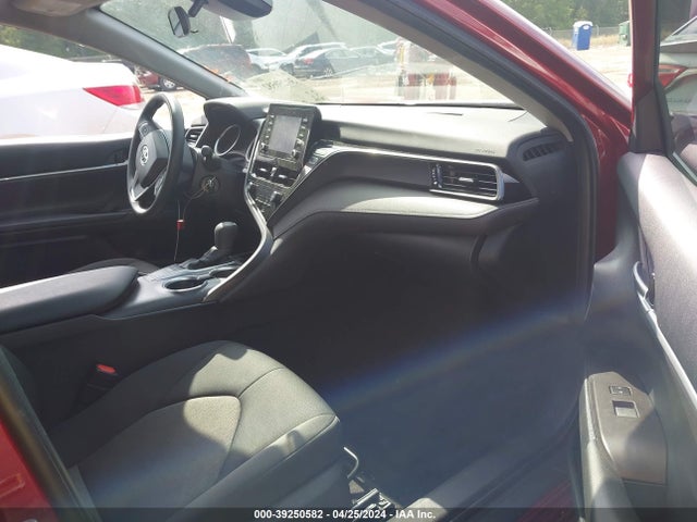 Toyota CAMRY LE 2022 4T1C11AK2NU678387 Image 5