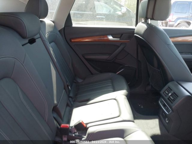 WA1BAAFY5M2021438 Audi Q5 Premium Plus 45 Tfsi Quattro S Tronic