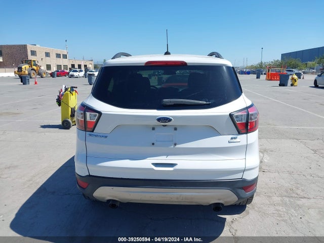 Ford ESCAPE SE 2018 1FMCU0GD1JUB28263 Image 16