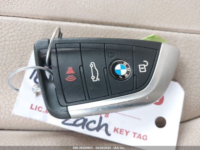 2018 BMW X1 WBXHU7C31J5L07822 Photo 10