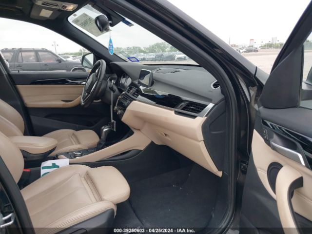 2018 BMW X1 WBXHU7C31J5L07822 Photo 4