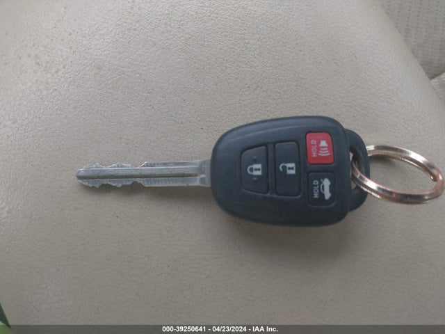 Toyota CAMRY LE 2016 4T4BF1FK8GR535913 Image 11