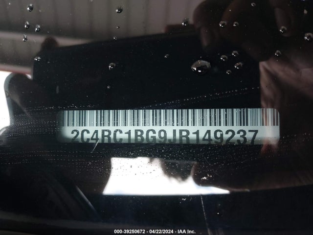2C4RC1BG9JR149237 Chrysler Pacifica Touring L