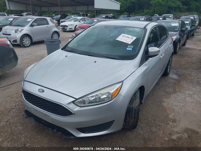 Ford FOCUS SE 2016 1FADP3K20GL391081 Image 6
