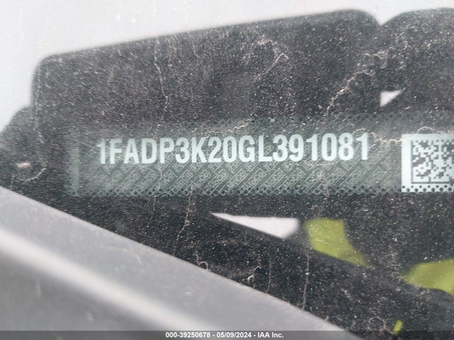Ford FOCUS SE 2016 1FADP3K20GL391081 Image 9