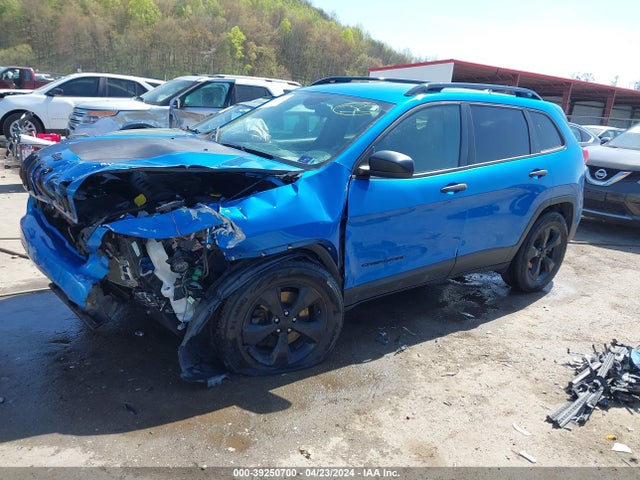 1C4PJMAB8HW605444 Jeep Cherokee Altitude 4x4