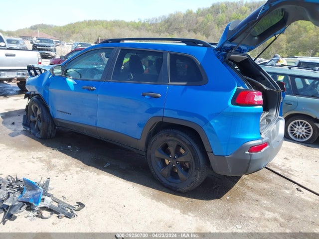 1C4PJMAB8HW605444 Jeep Cherokee Altitude 4x4