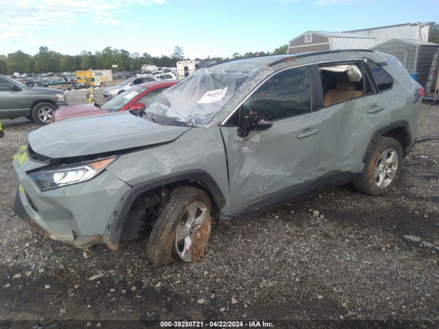 Toyota Rav4 Xle 2021 2T3W1RFV6MW114438 Image 2
