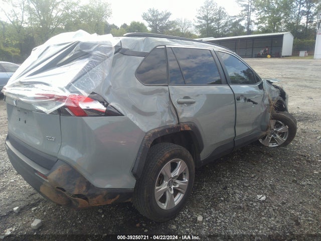 Toyota Rav4 Xle 2021 2T3W1RFV6MW114438 Image 4