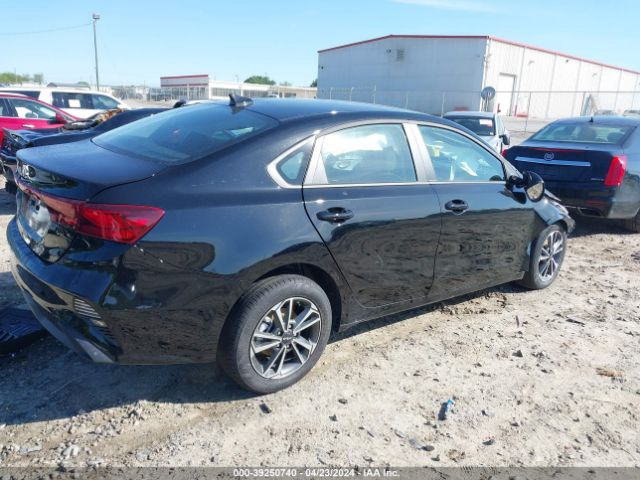 3KPF24AD9RE744732 KIA Forte Lxs