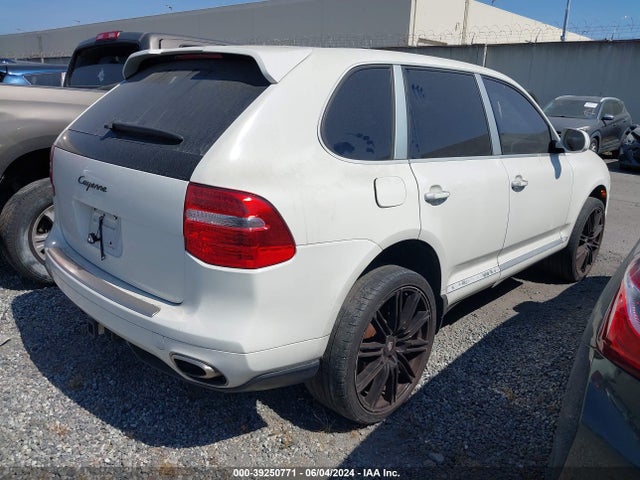 2008 PORSCHE CAYENNE WP1AA29P08LA11084 Photo 3