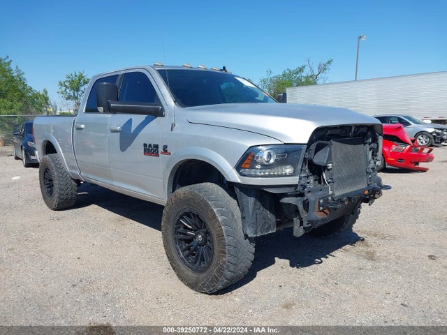 2018 3C6UR5FL8JG260138 main image