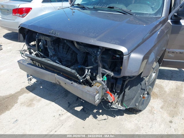 1C4NJPBA6FD399211 Jeep Patriot Altitude Edition
