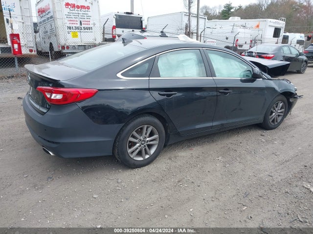 Hyundai SONATA SE 2015 5NPE24AF5FH002610 Image 4