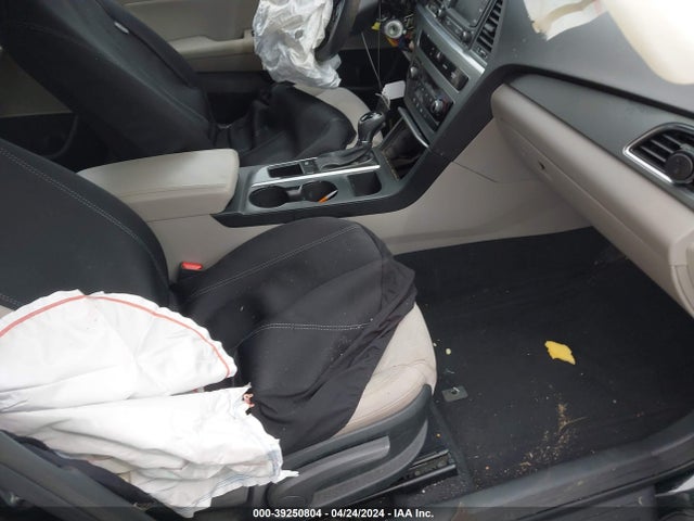 Hyundai SONATA SE 2015 5NPE24AF5FH002610 Image 5