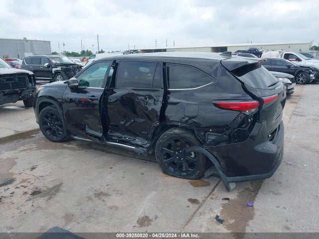Toyota Highlander L 2022 5TDCZRAH8NS140703 Image 14