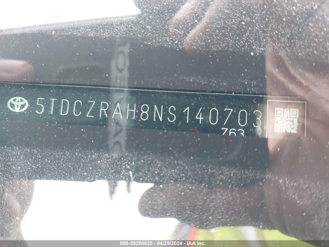 Toyota Highlander L 2022 5TDCZRAH8NS140703 Image 9