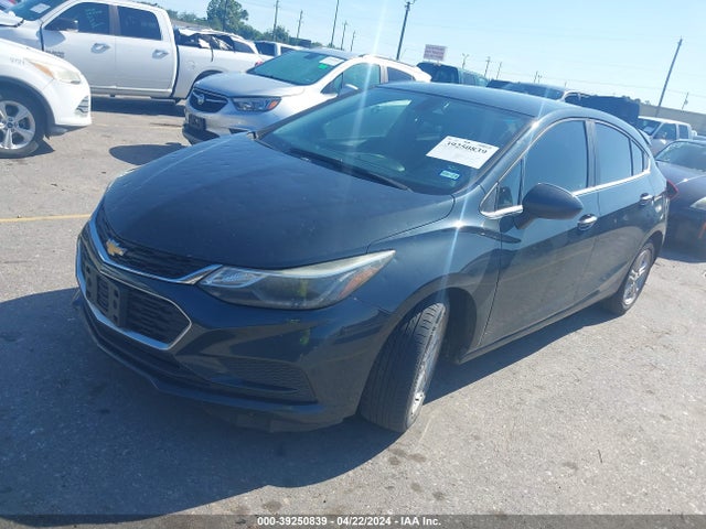 Chevrolet Cruze Lt Auto 2017 3G1BE6SM6HS601956 Image 2