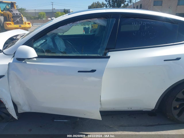 7SAYGDEFXPF589799 Tesla Model Y Awd/performance Dual Motor All-wheel Drive