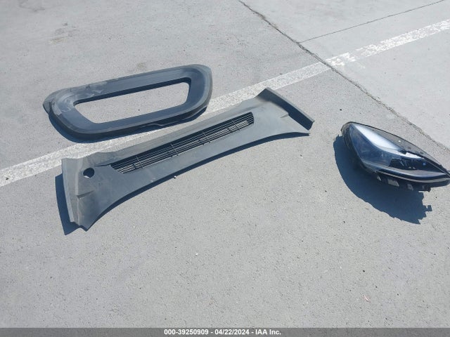 7SAYGDEFXPF589799 Tesla Model Y Awd/performance Dual Motor All-wheel Drive