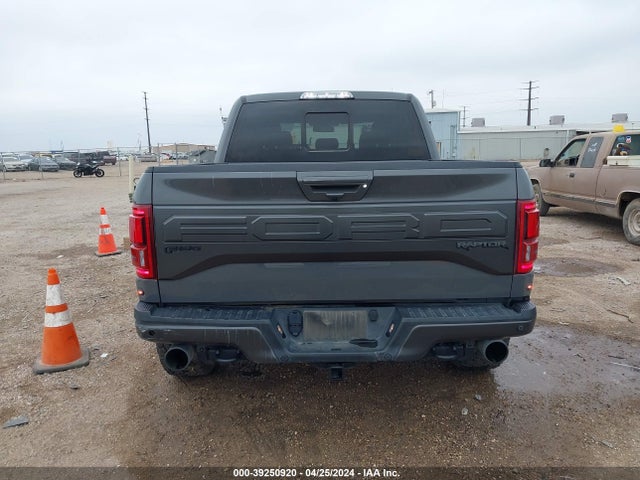 Ford F-150 Raptor 2018 1FTFW1RG0JFD95973 Image 16