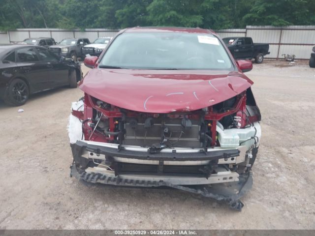 5TDYRKEC1NS087483 Toyota SIENNA XLE