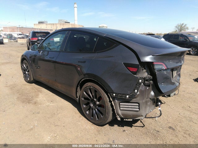 7SAYGDEF5NF456557 Tesla Model Y Performance Dual Motor All-wheel Drive