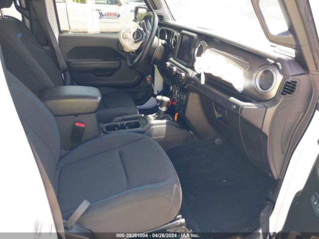 1C4JJXR68NW236868 Jeep Wrangler 4xe Unlimited Rubicon 4x4