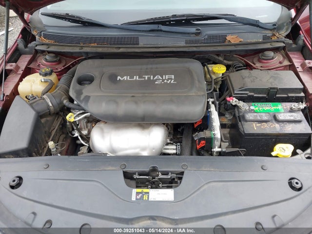 1C3CCCAB3FN560083 Chrysler 200 Limited