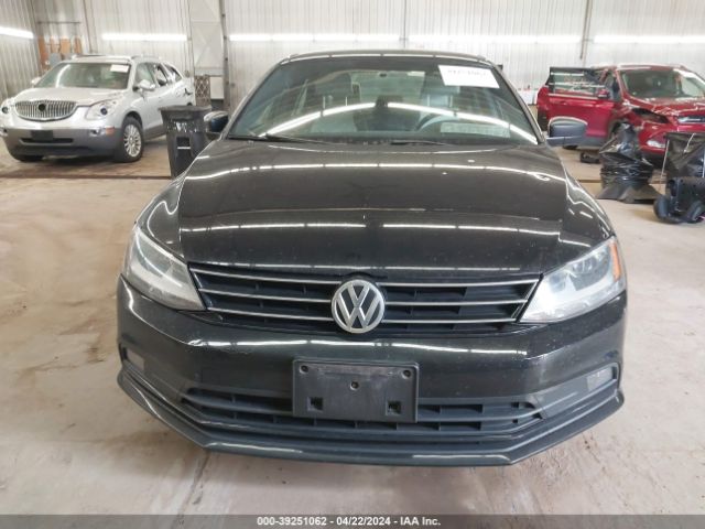 3VWD17AJXGM411067 Volkswagen Jetta 1.8t Sport