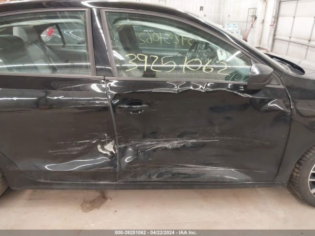 3VWD17AJXGM411067 Volkswagen Jetta 1.8t Sport