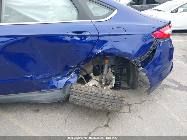 Ford FUSION S 2014 1FA6P0G77E5370158 Image 6