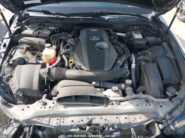 JTHBA1D2XH5053597 Lexus IS 200T