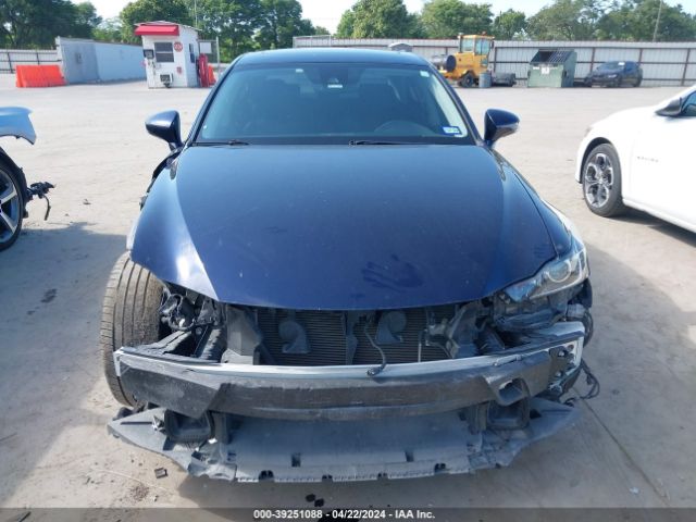 JTHBA1D2XH5053597 Lexus IS 200T