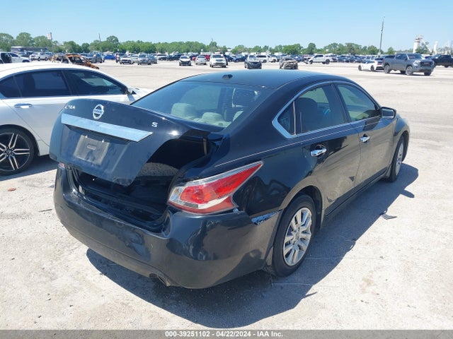 Nissan Altima 2.5 S 2015 1N4AL3AP5FC110533 Image 4