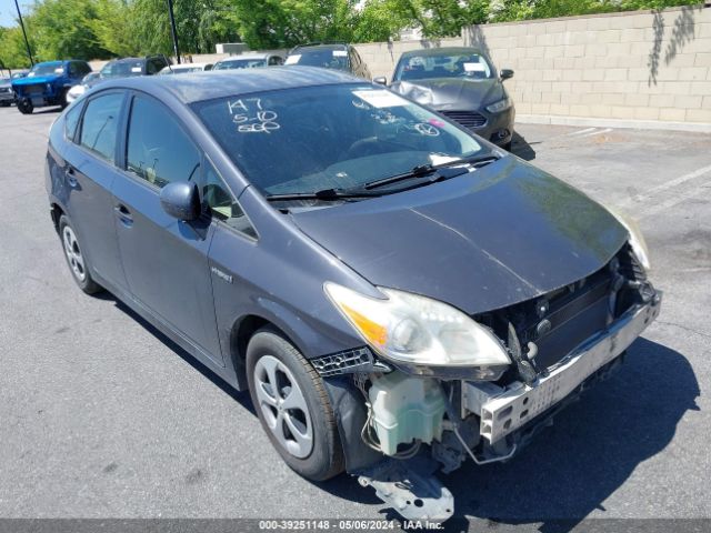 Auction sale of the 2013 Toyota Prius Two, vin: JTDKN3DU8D5681039, lot number: 39251148