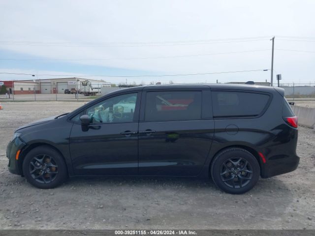 2C4RC1FG8LR232364 Chrysler Pacifica Touring