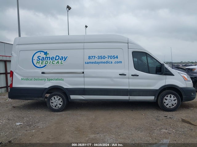 Ford Transit-350 Cargo Van 2022 1FTBW3X80NKA41065 Image 12